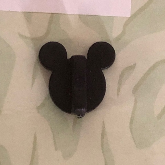 Disney 2003 Animal Kingdom 5th Anniversary Pin - Picture 7 of 7